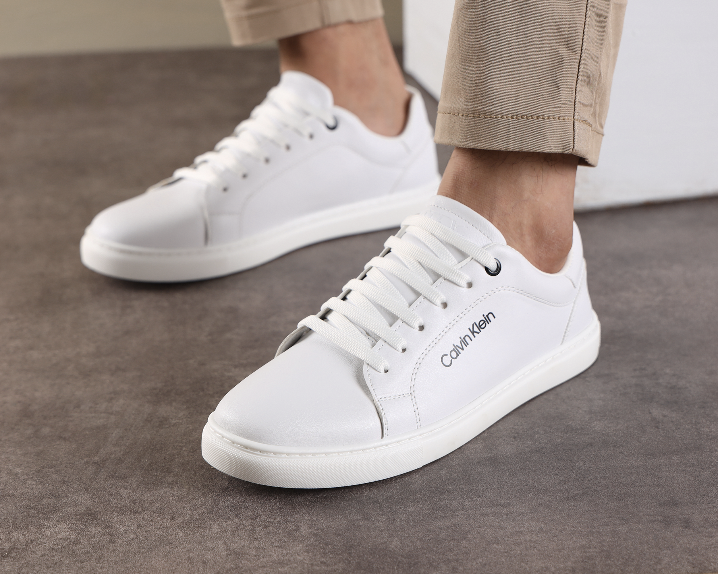 Calvin Klein Men's Flat Leather Shoe