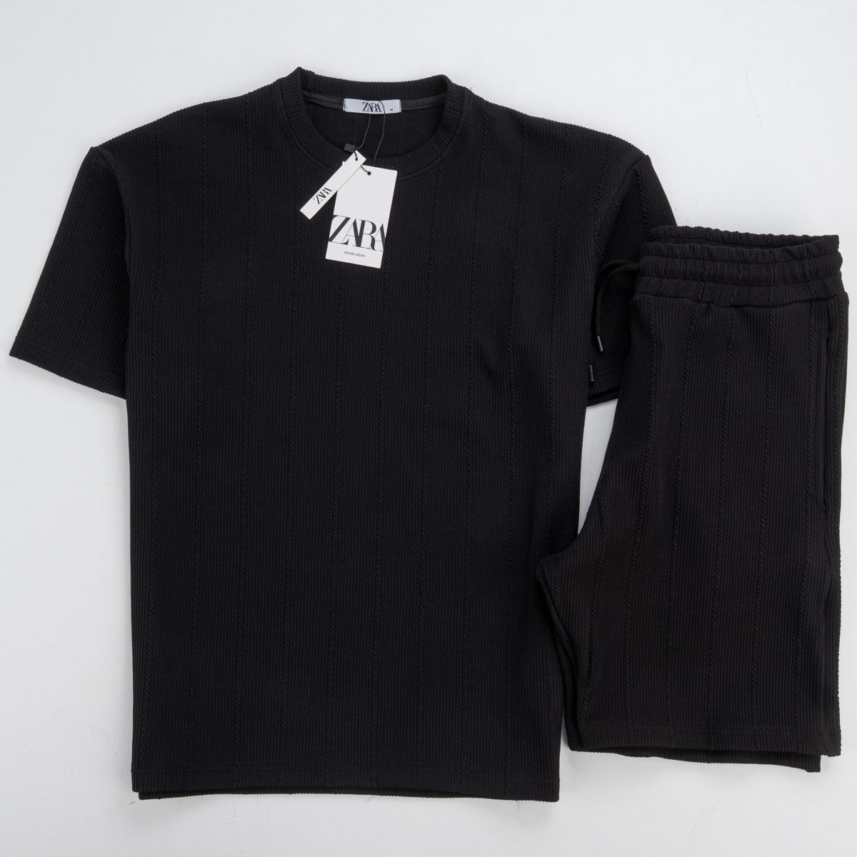 ZARA Men’s Set – T-Shirt & Shorts