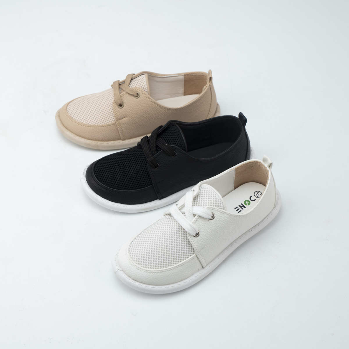 Comfort Lace Sneakers