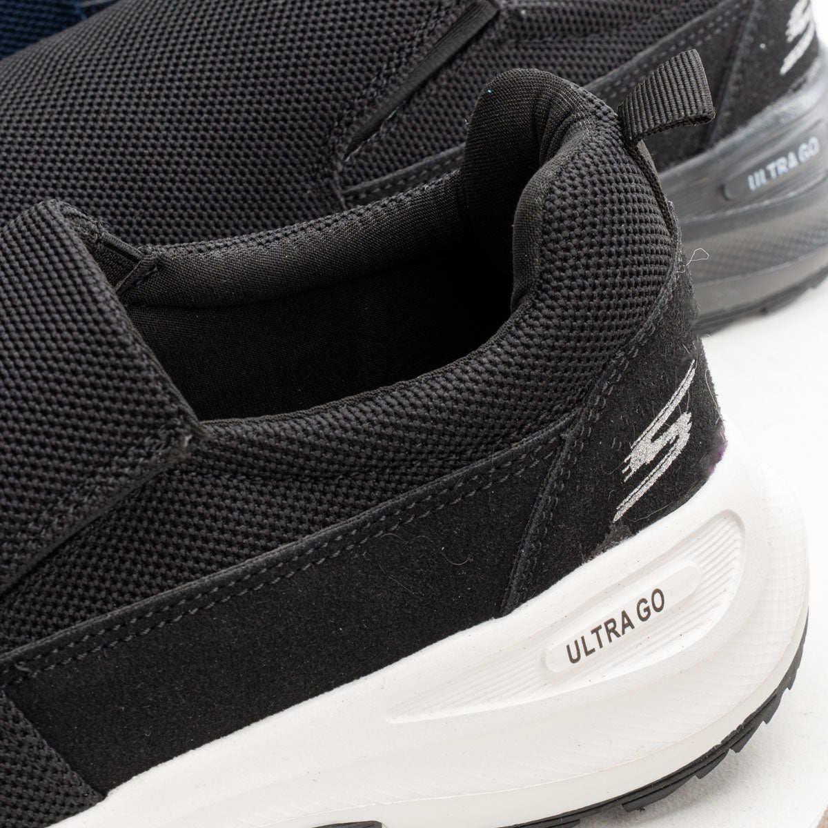 Skecher | Soft Foam & Slip-On Convenience