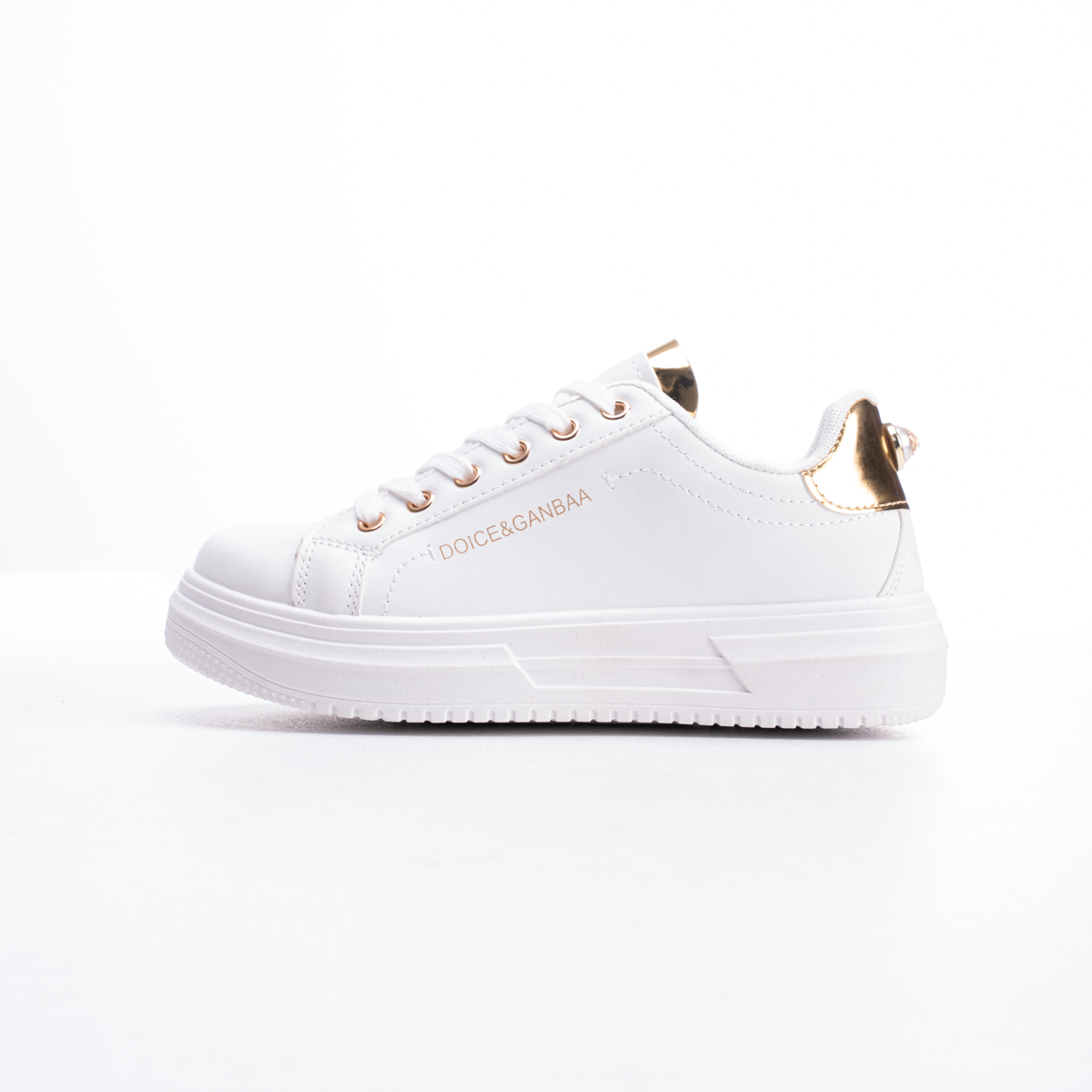 Women’s Elegant Fondi Sneakers