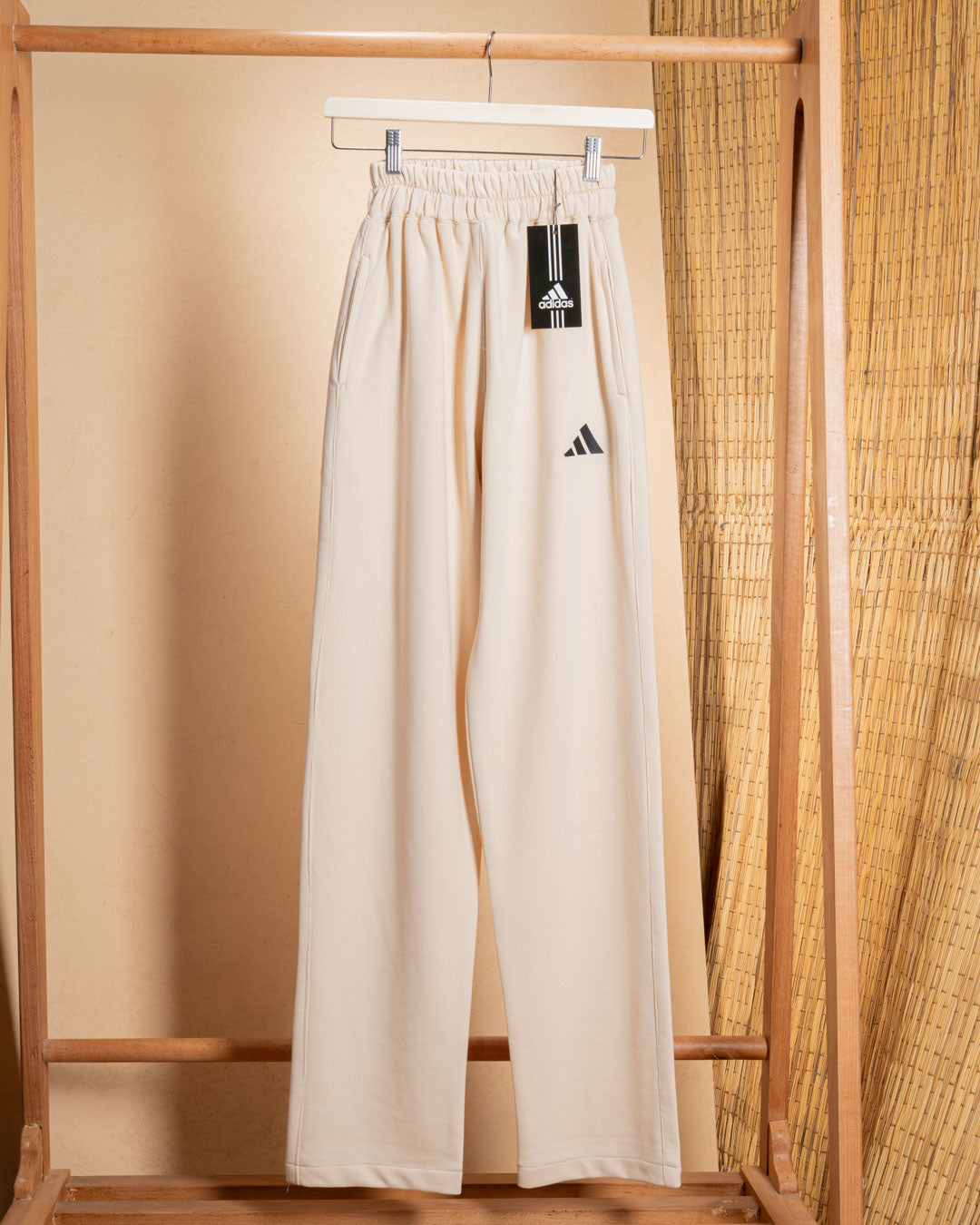 Women’s Relaxed Wide-Leg Pants