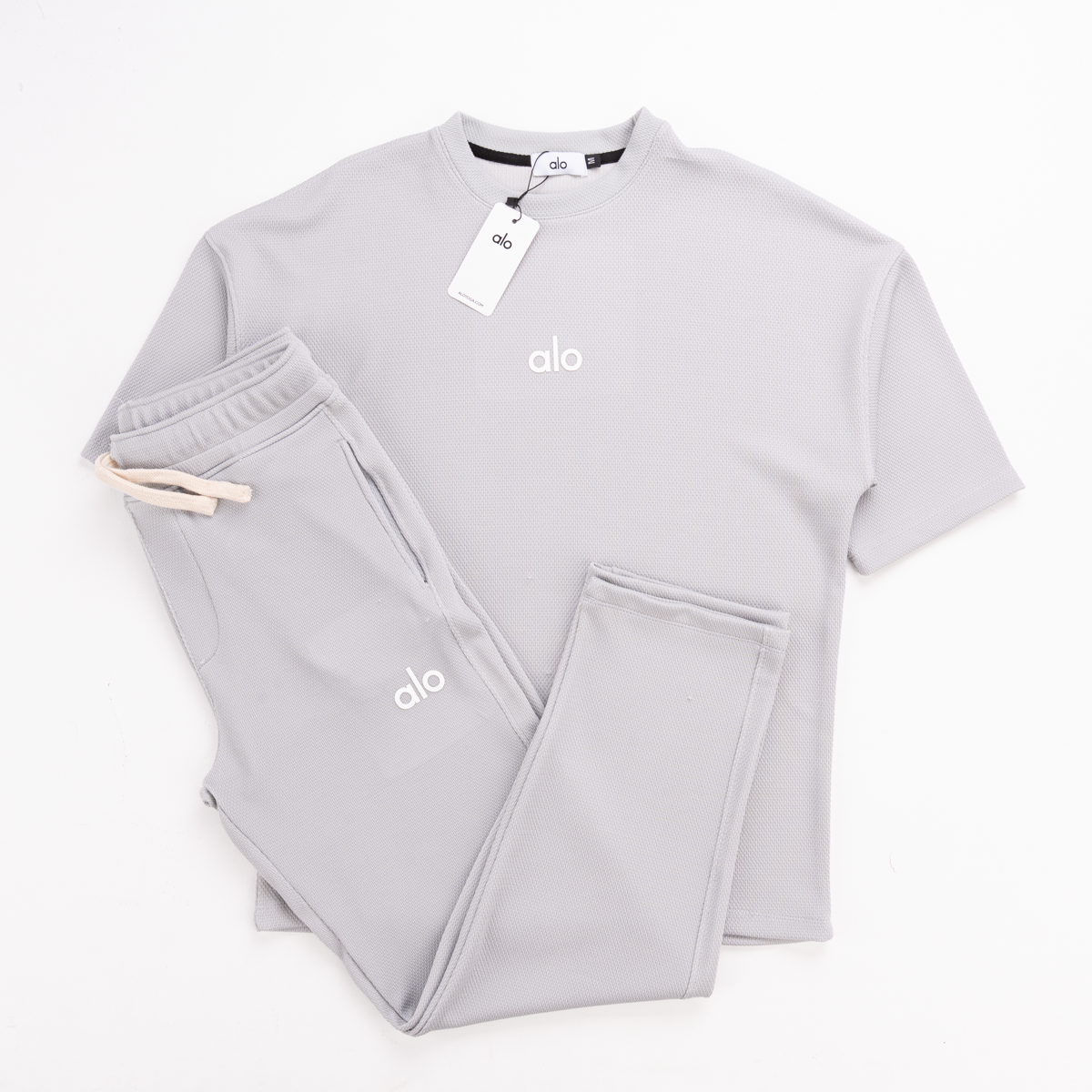 Alo Full Tracksuit – Premium Comfort & Style