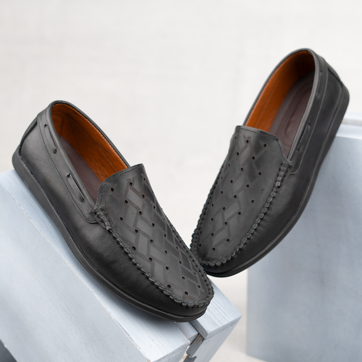M10 True Fit Men's Leather Shoes