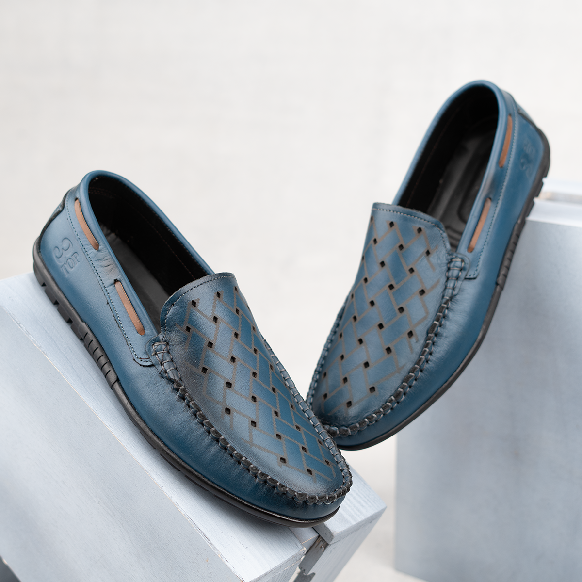 M10 True Fit Men's Leather Shoes