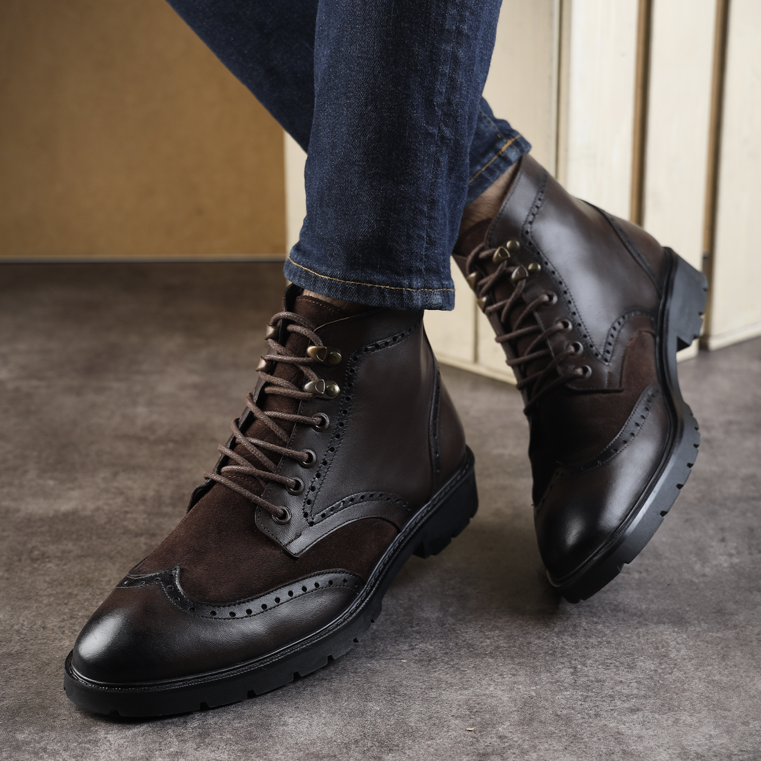 Men’s Leather Brogue Boots
