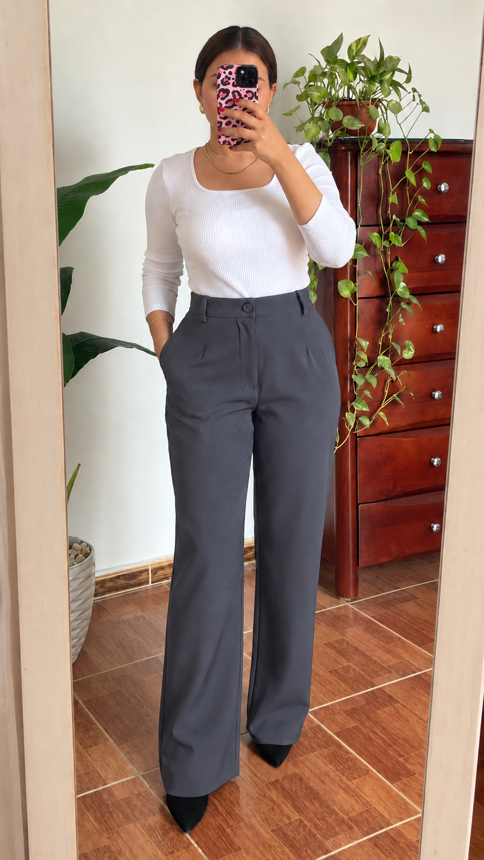 Women's Wide-Leg Classic Trousers