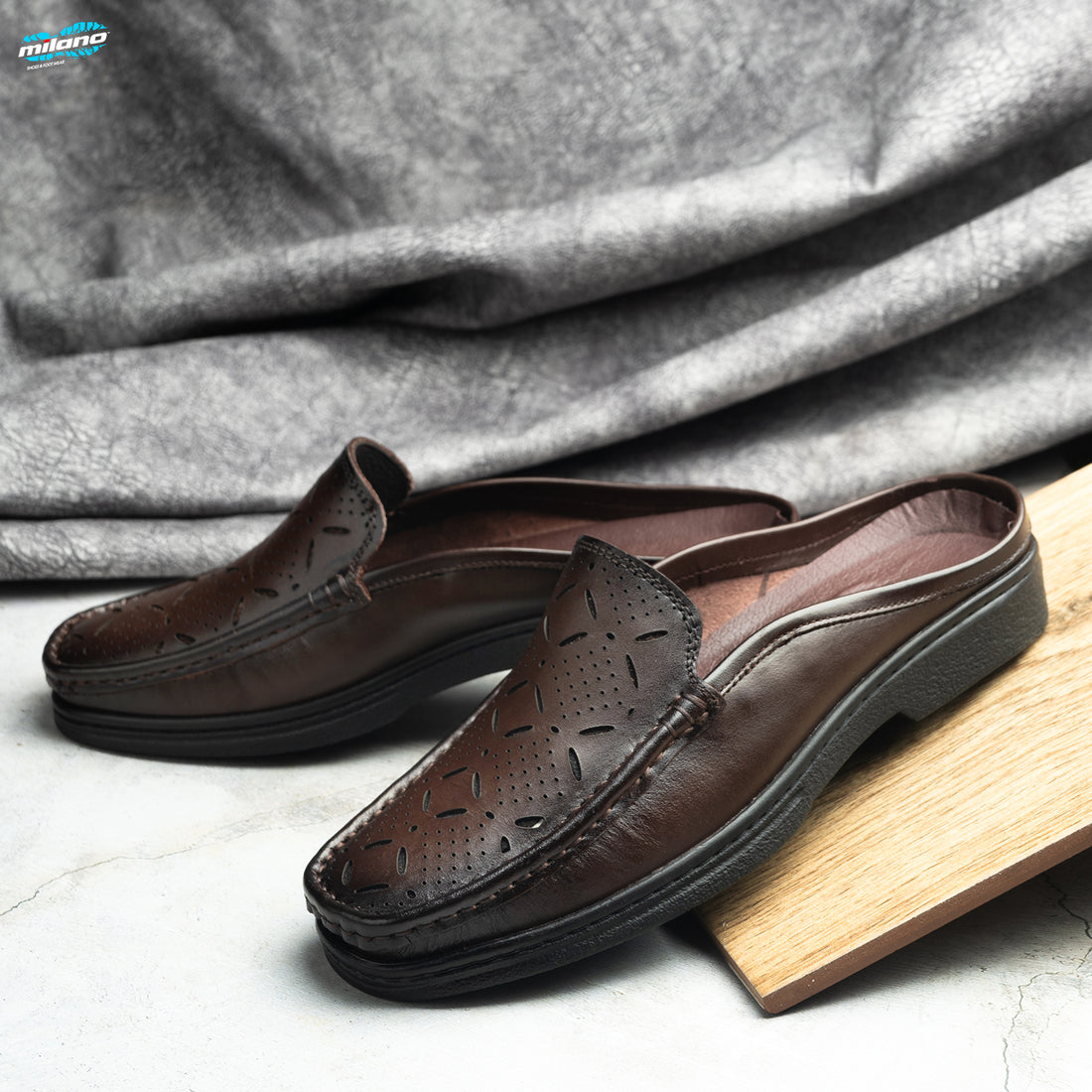 Natural Leather Sabot