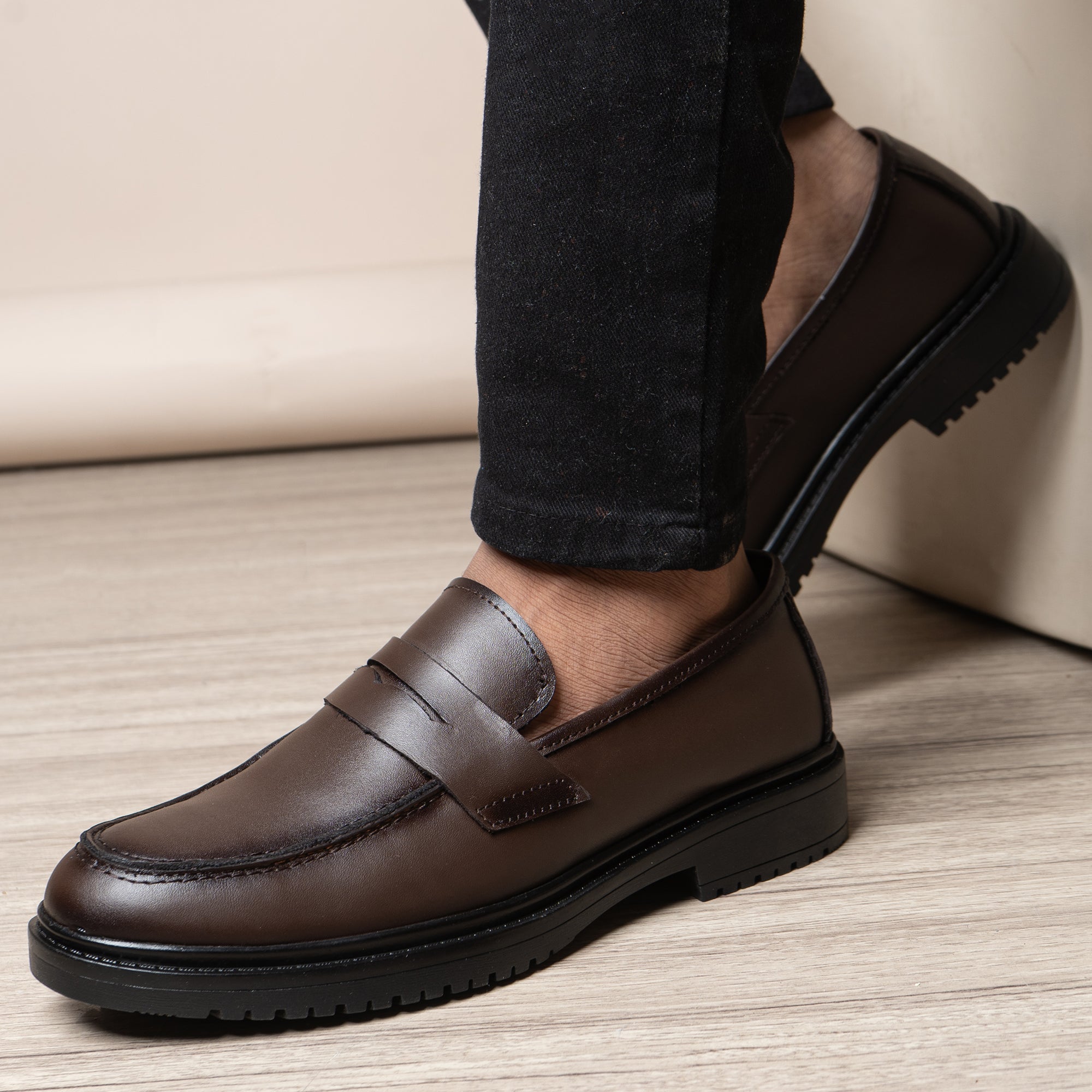 Men’s Classic Leather Loafers