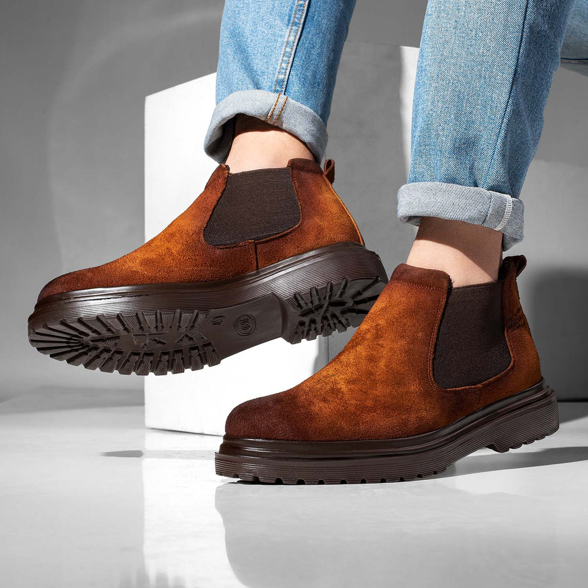 Lightweight Casual Shoes