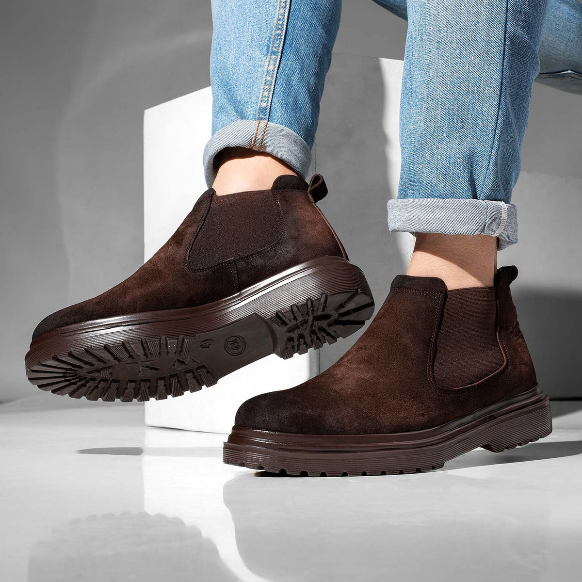 Lightweight Casual Shoes
