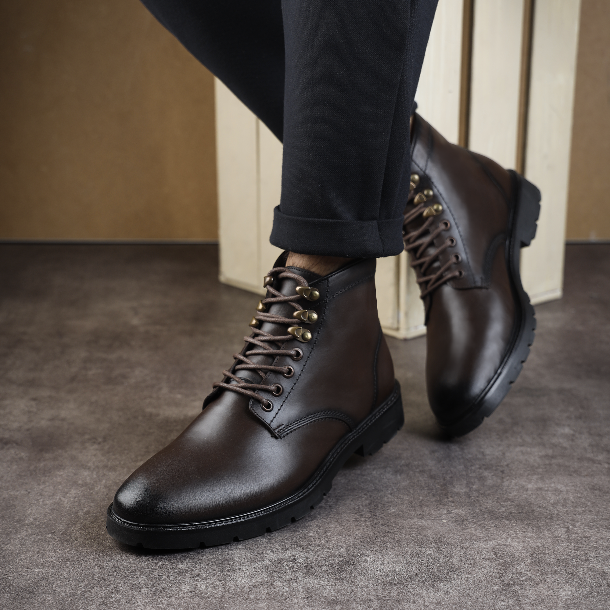 Leather Winter Boots – Stylish & Durable