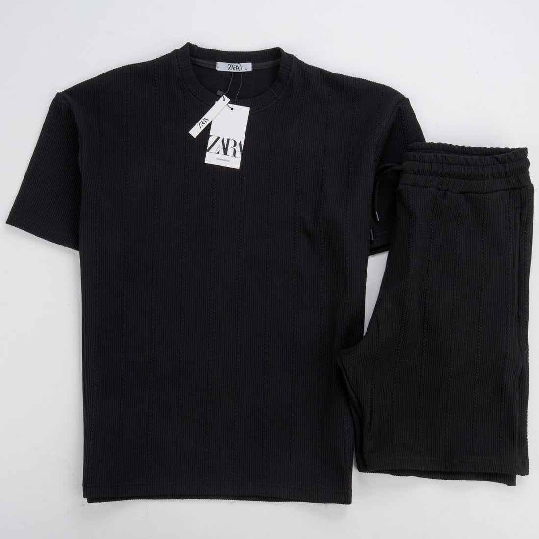 ZARA Men’s Set – T-Shirt & Shorts
