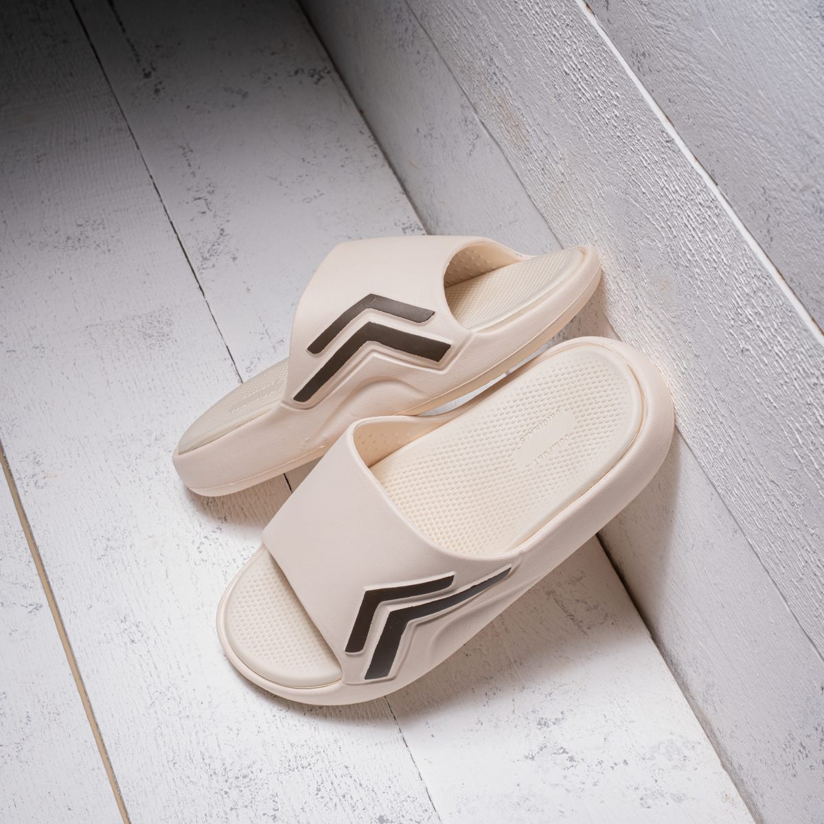 Cloudy Slide Slipper