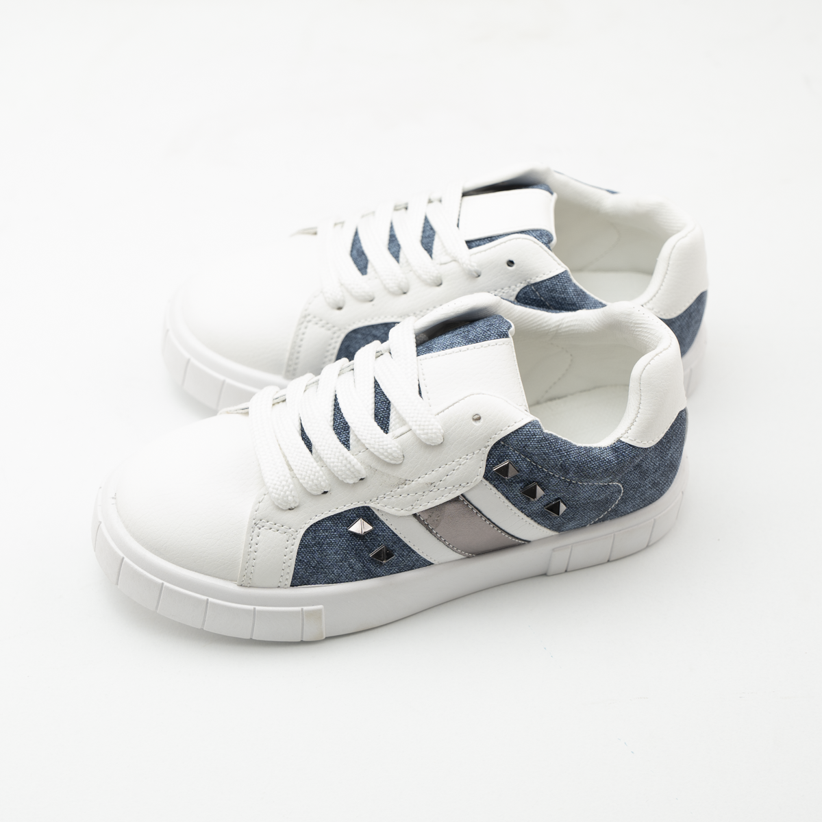 Flexi Charm Leather Flats