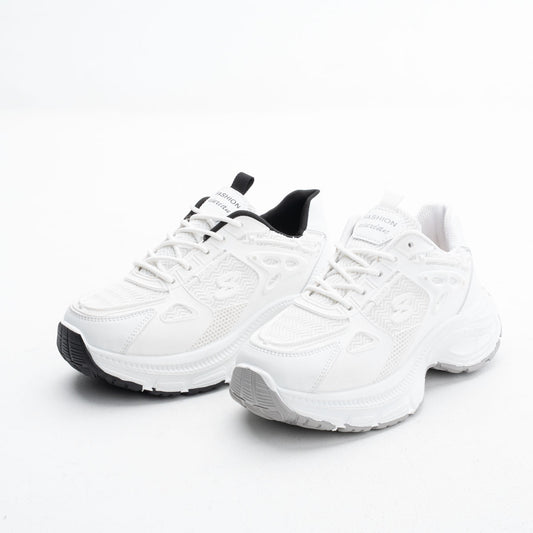 Women’s Stylish Daily Sneakers