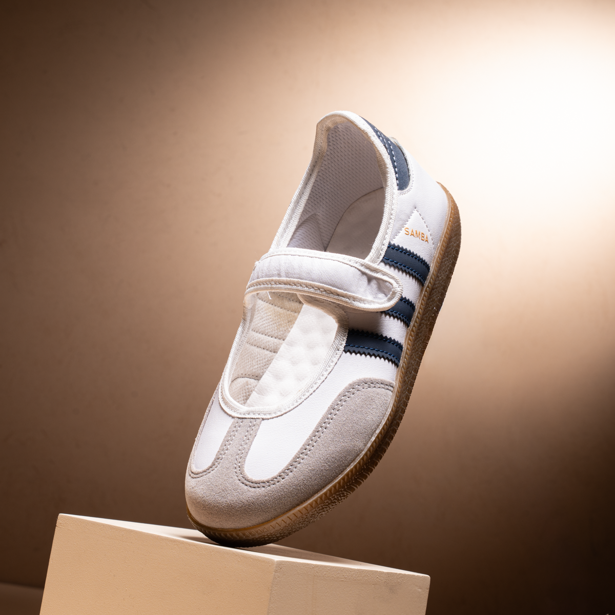 Samba Sneakers Women