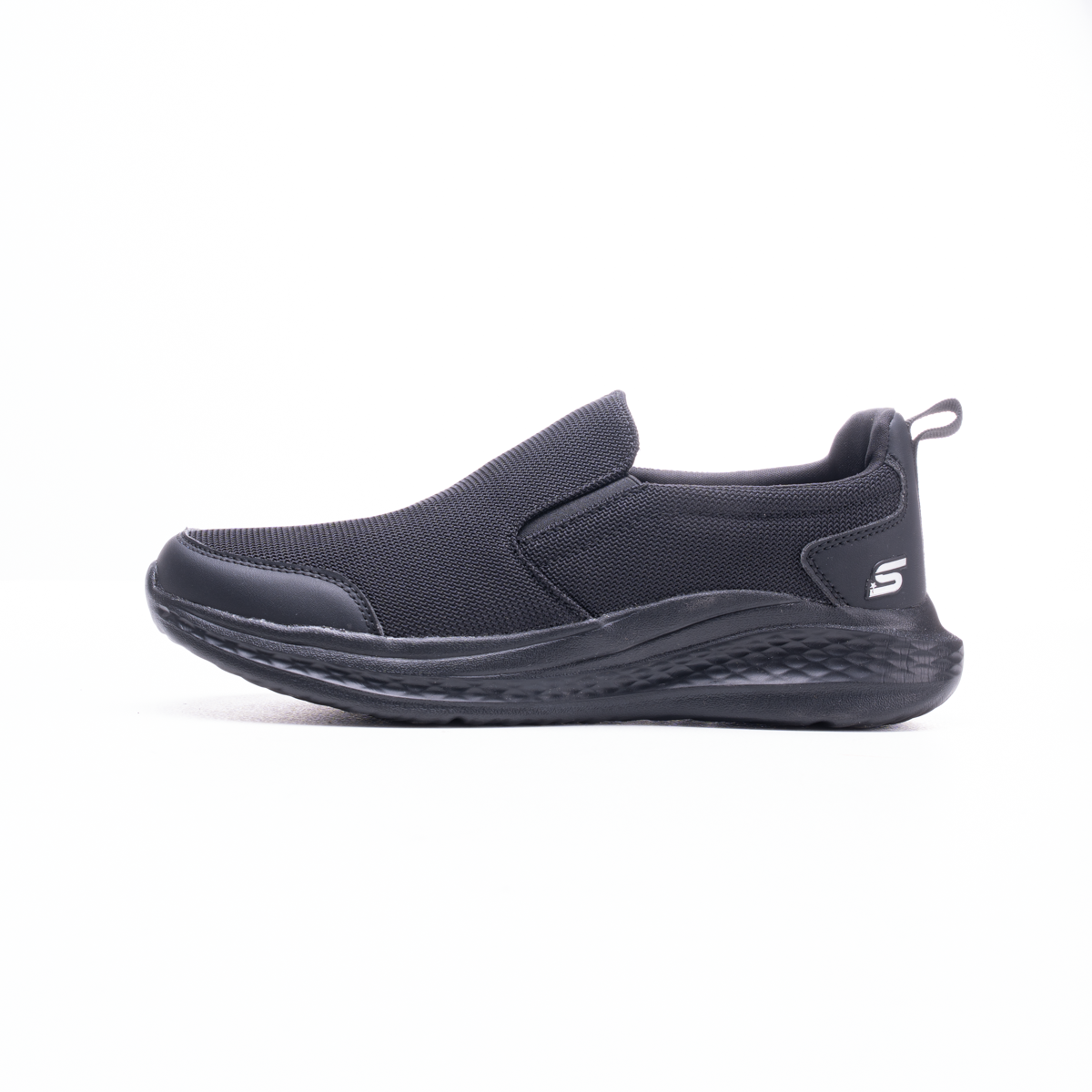 Casual Men’s Slip-On Sneakers