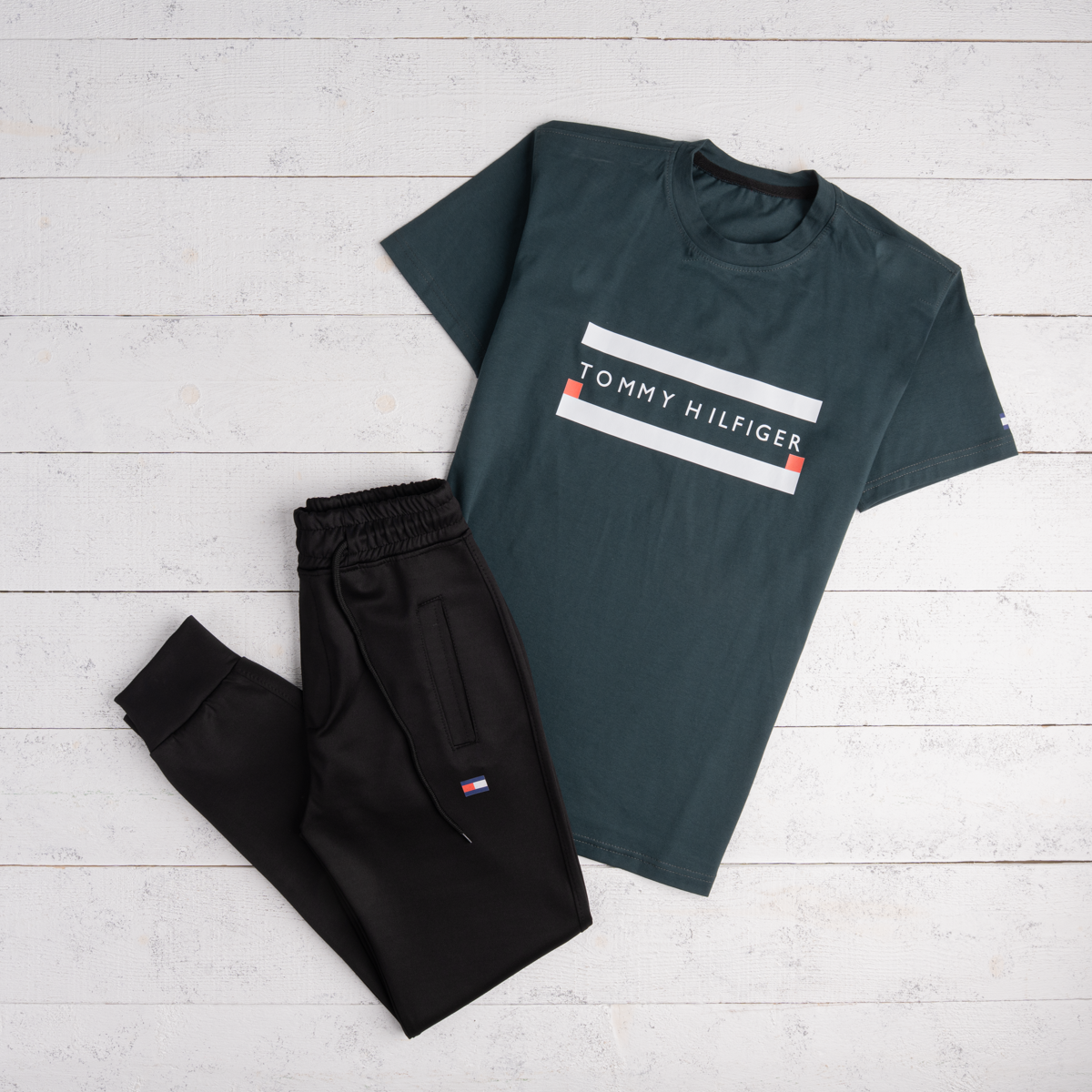 TOMMY Sports Set