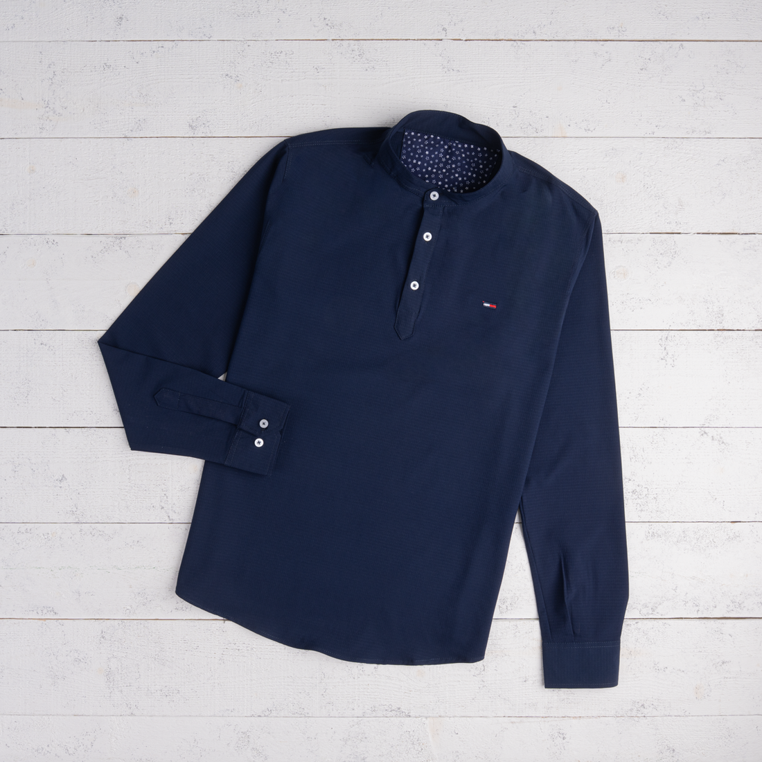 Tommy Shirt