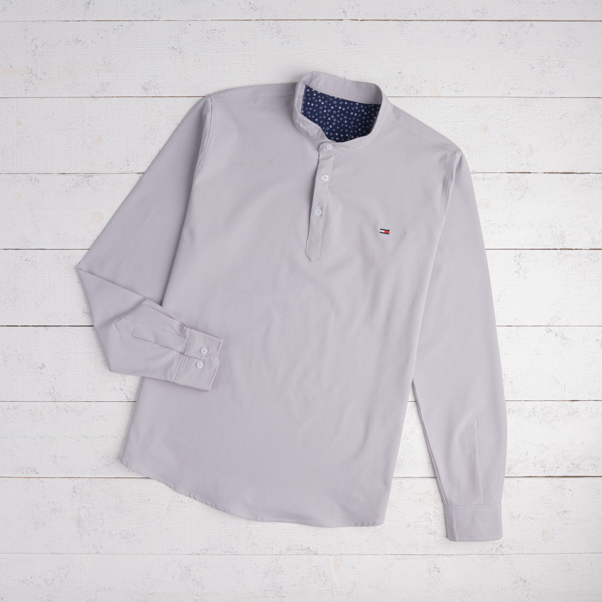 Tommy Shirt