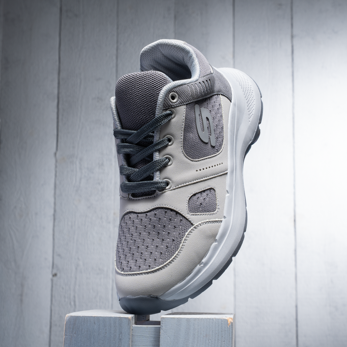 Men Skecher Shoes