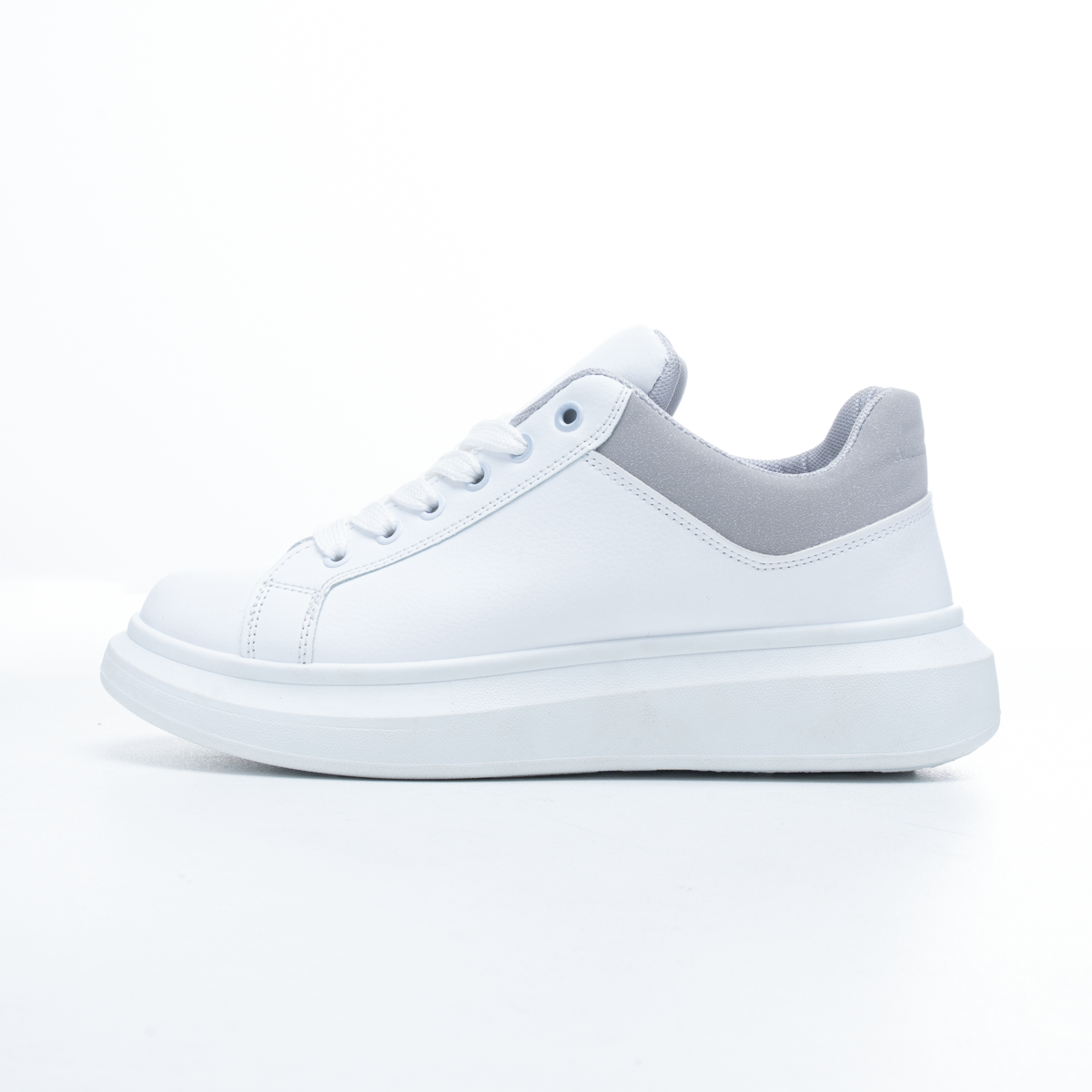 Alexander McQueen Sneaker