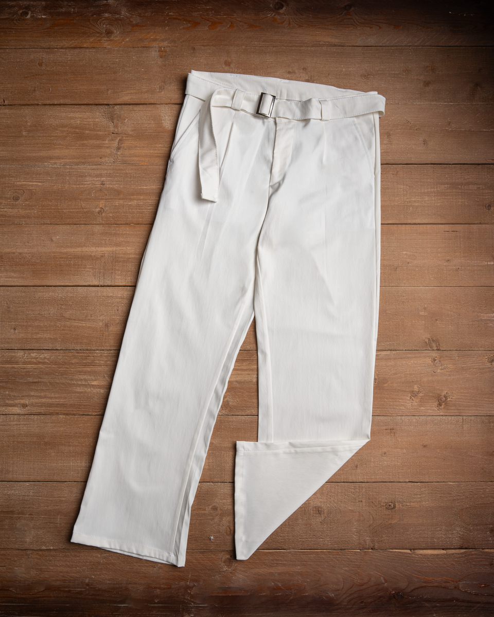 Men's Regular Fit Belted Gabardine Pants