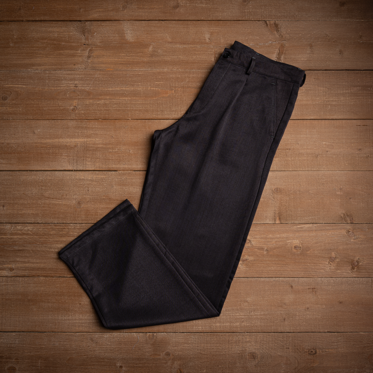 Men's Wide Leg Classic Gabardine Pants