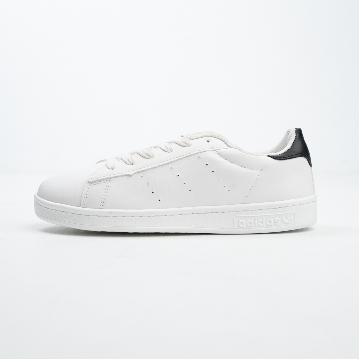 Stan Classic Sneakers