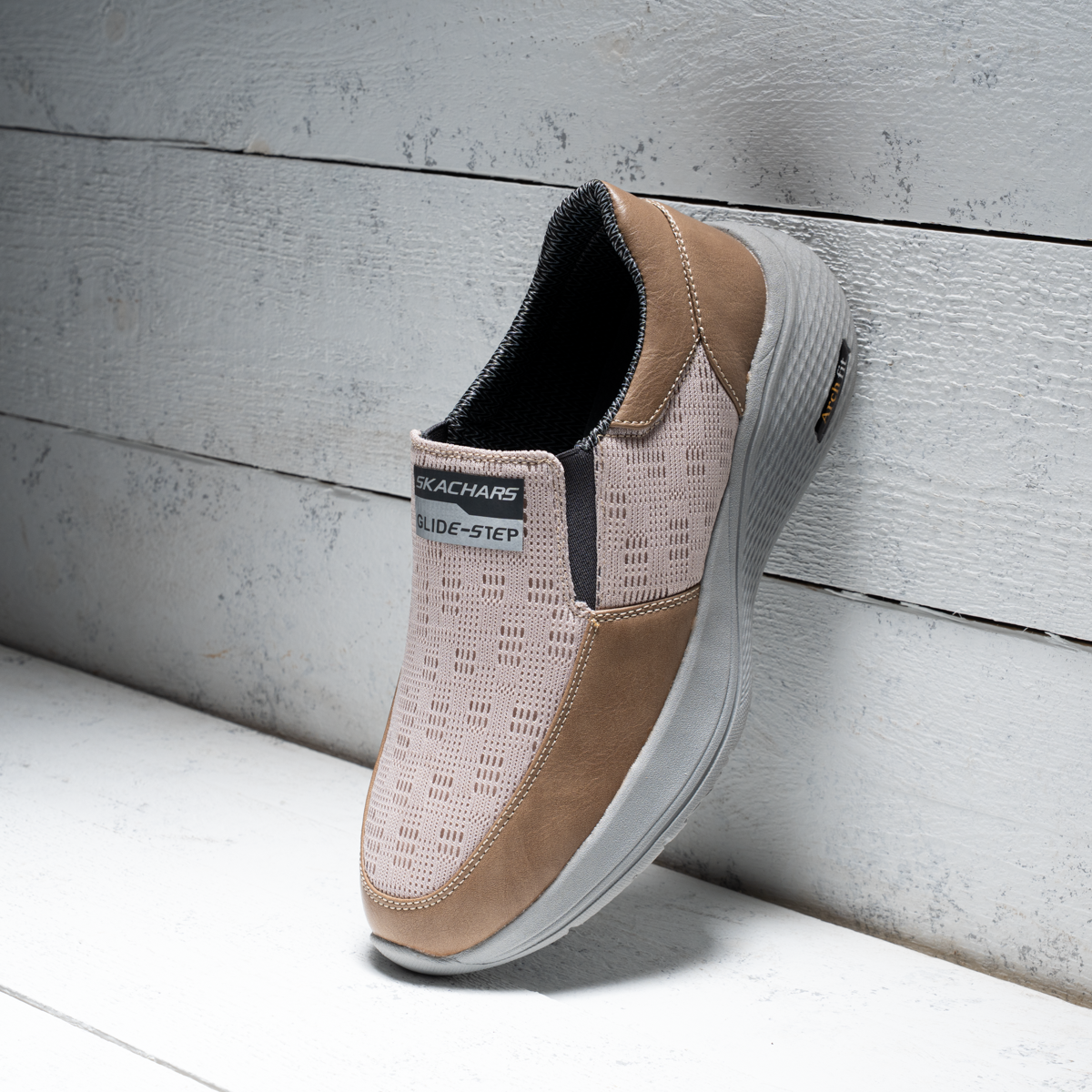 Men's Leather Slip-On Sneakers