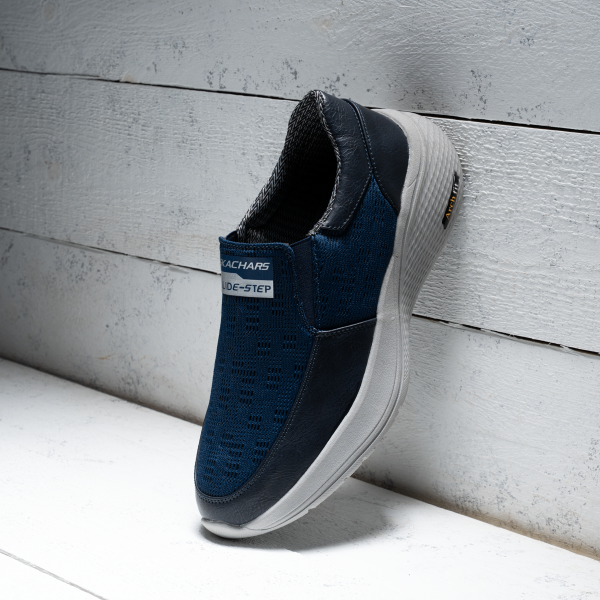 Men's Leather Slip-On Sneakers