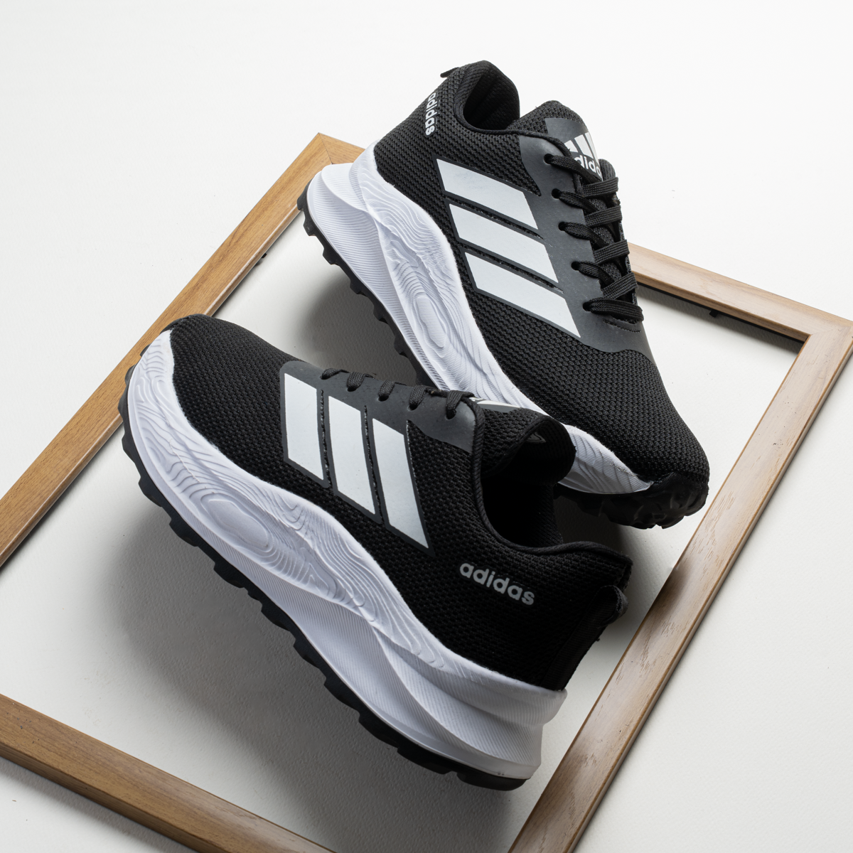 Adidas Sports Shoe