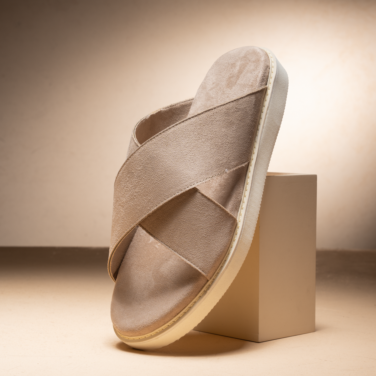 Men's Cross Strap Slipper