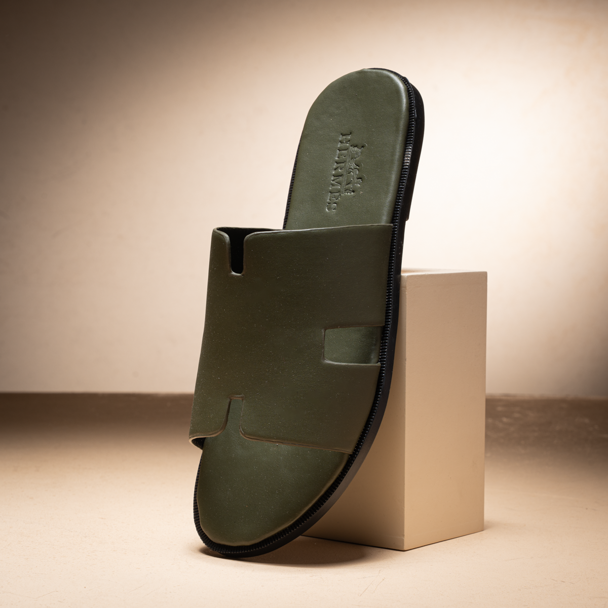 Men’s Hermes Slipper
