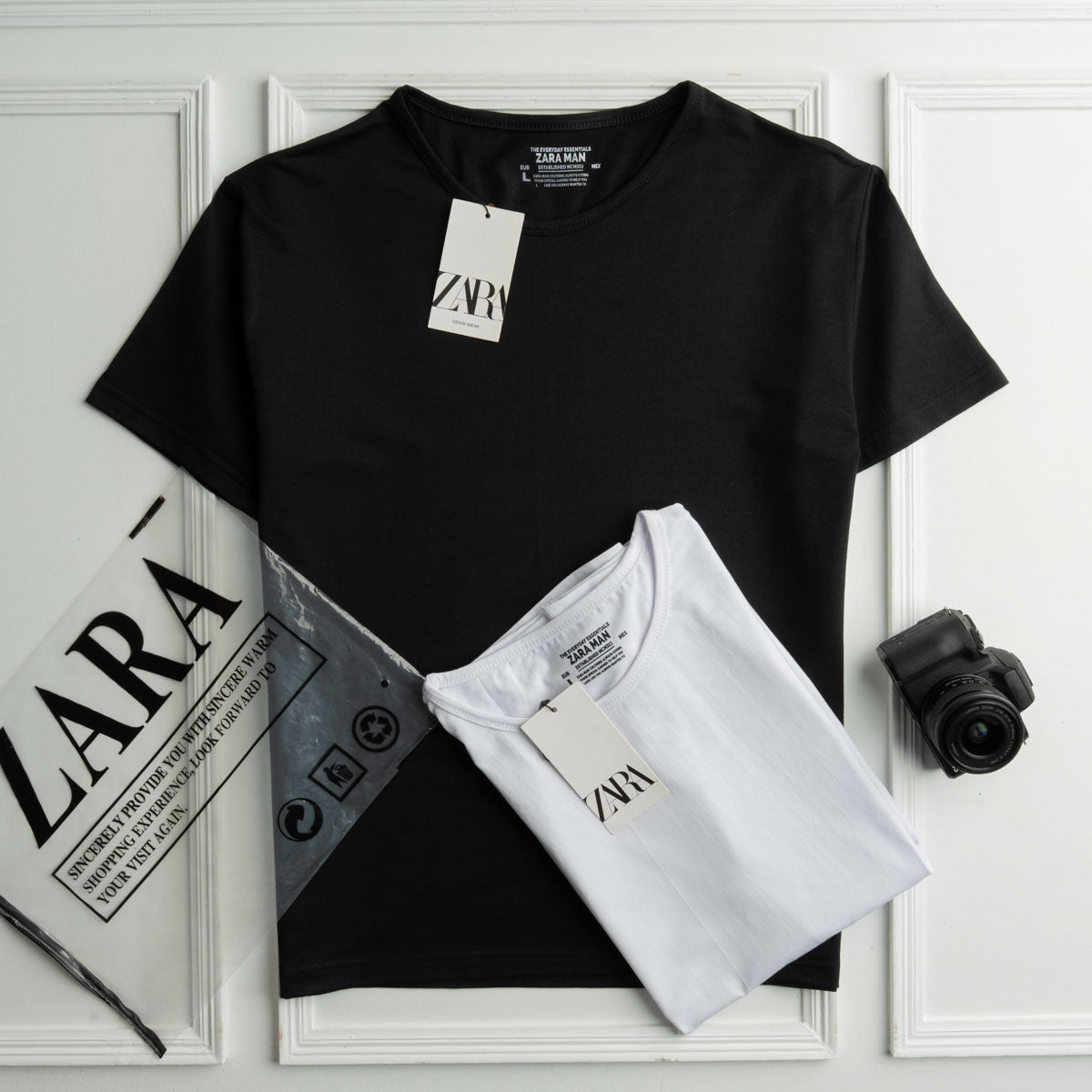 Basic T-Shirt