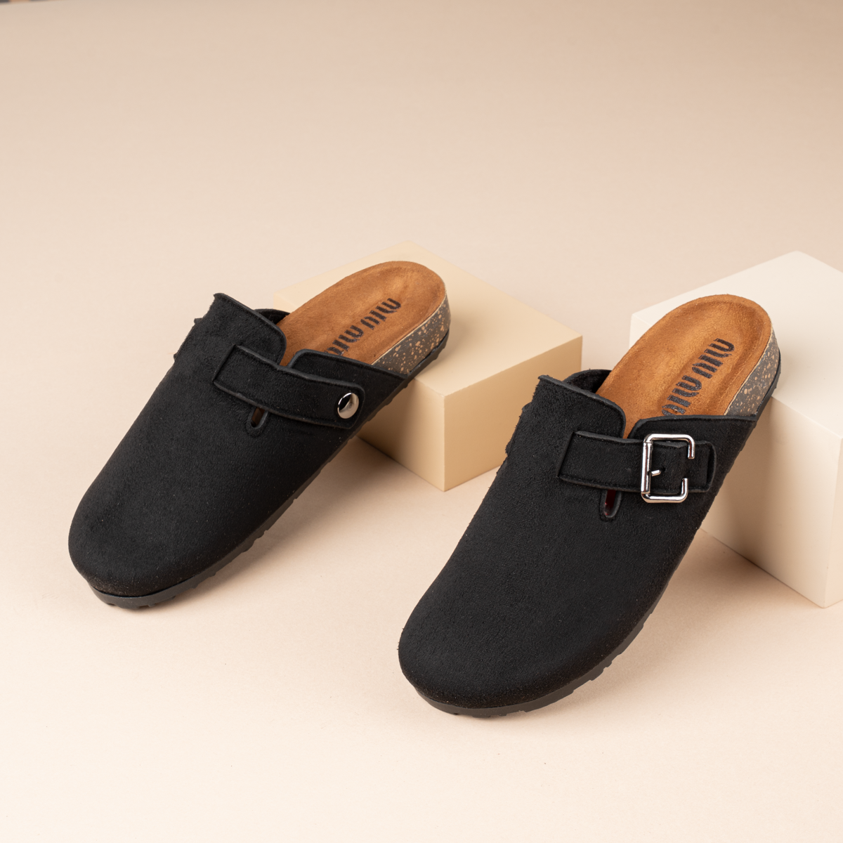 Women's Suede Clogs