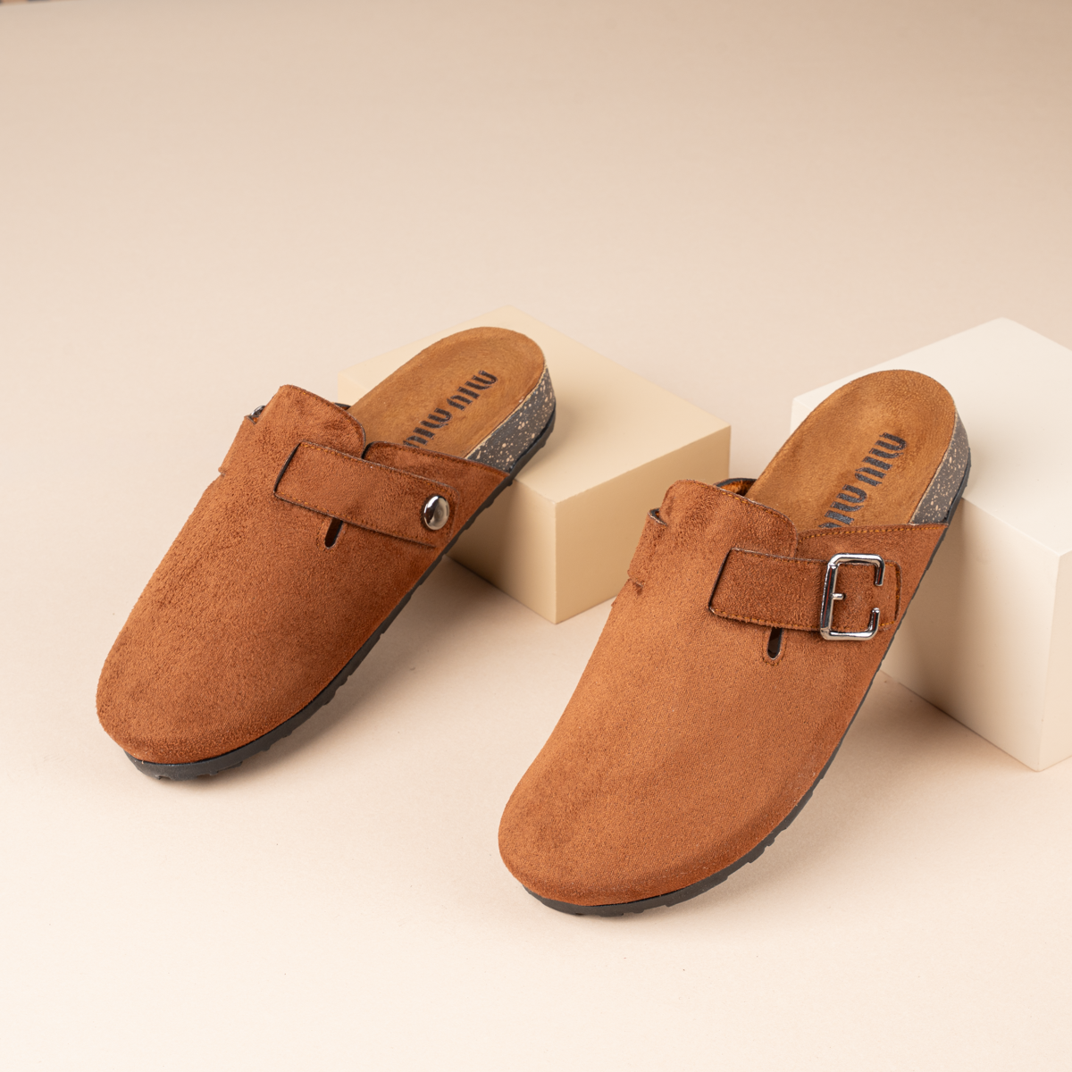 Women's Suede Clogs