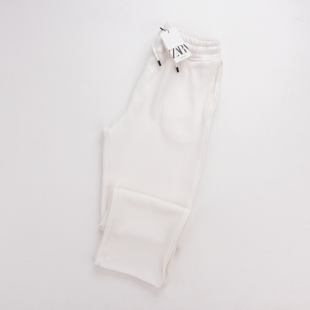 ZARA Jakar Pants