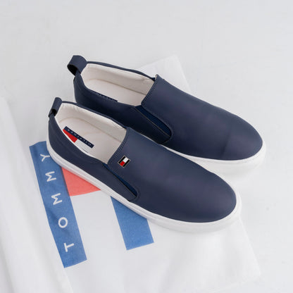 NEW TOMMY SHOES