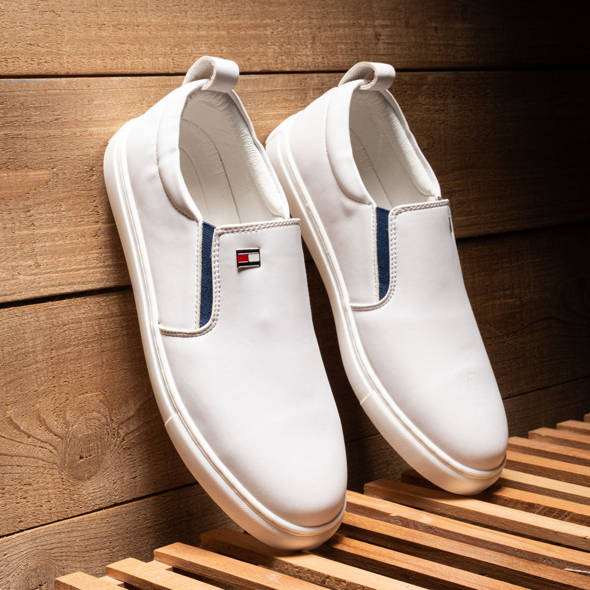 NEW TOMMY SHOES