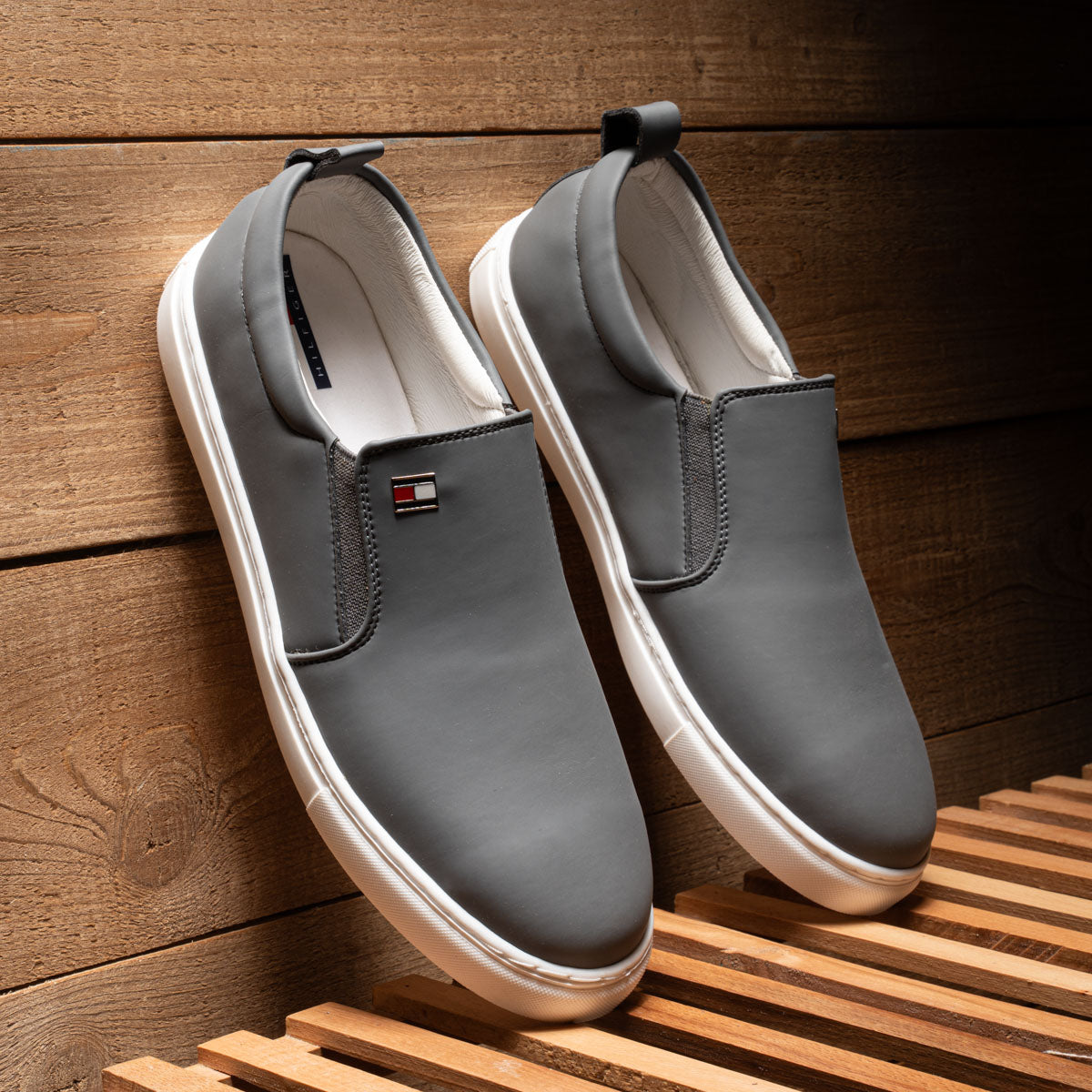 NEW TOMMY SHOES