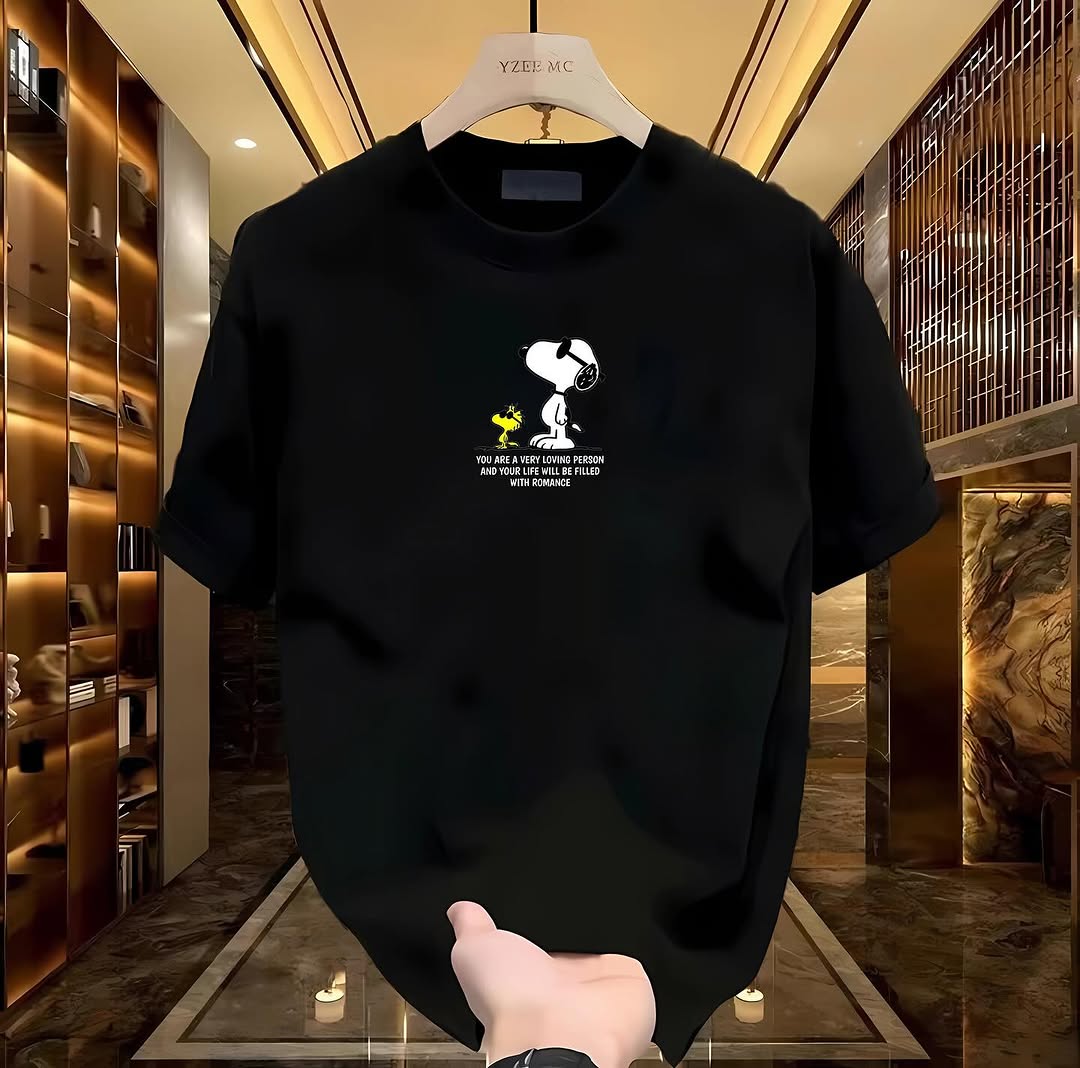 SNOOPY  T-Shirt