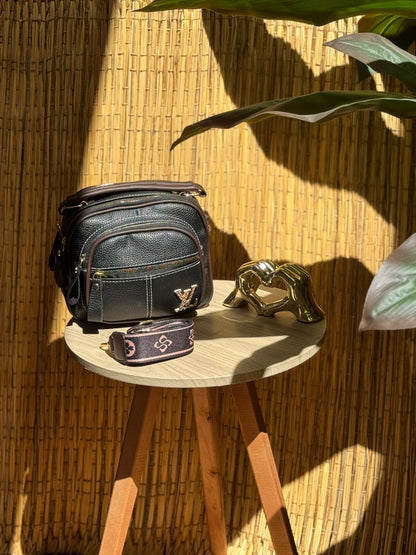 Louis Vuitton Women’s Handbag