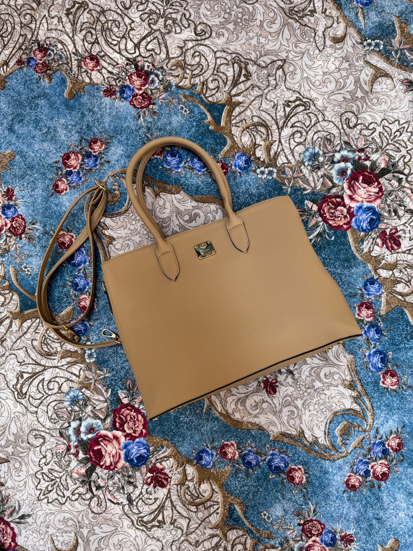 Women’s Stylish Shoulder Bag