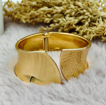 Elegant Stainless Steel Bangle