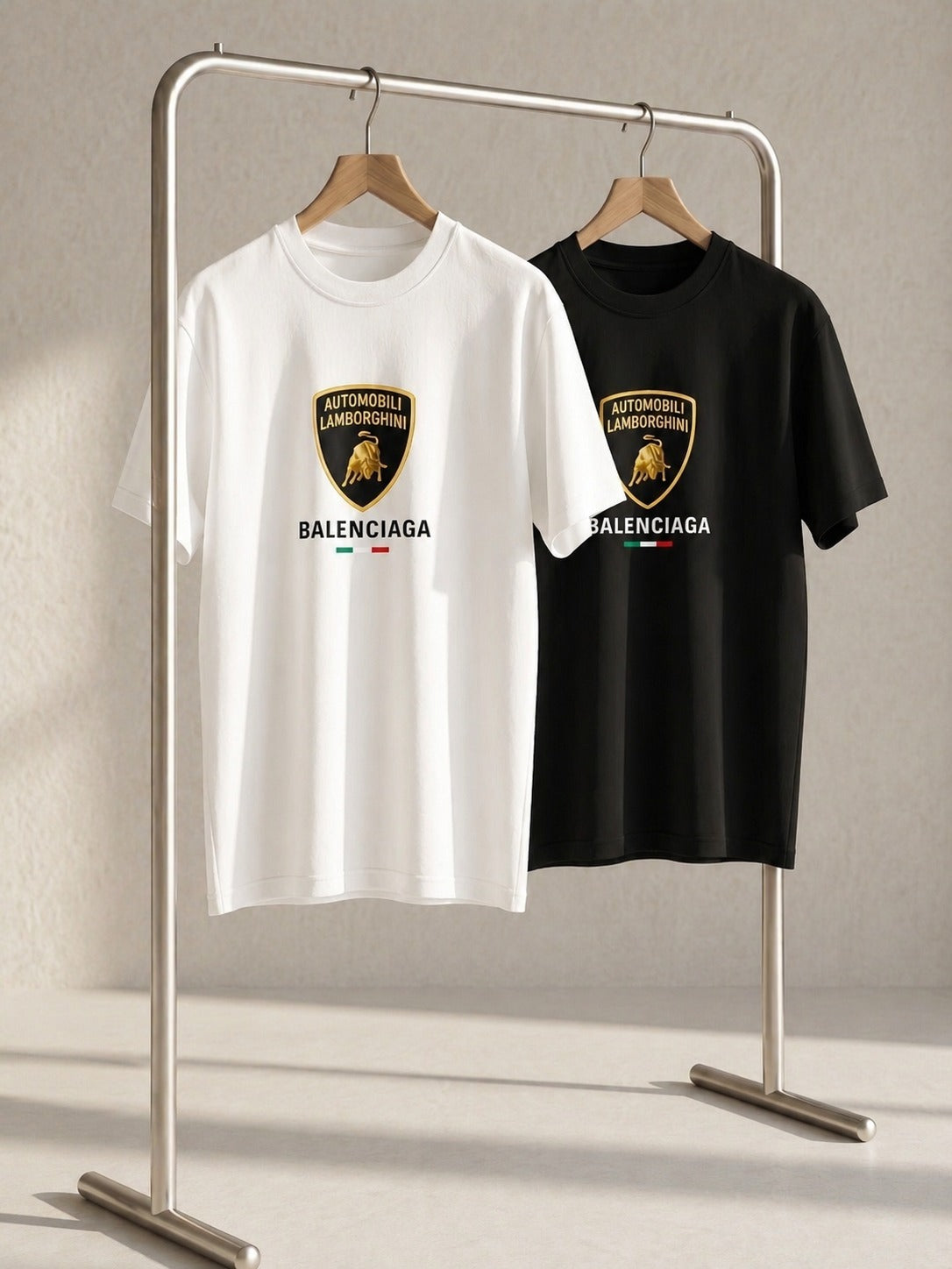 BELANCIAGA  T-Shirt