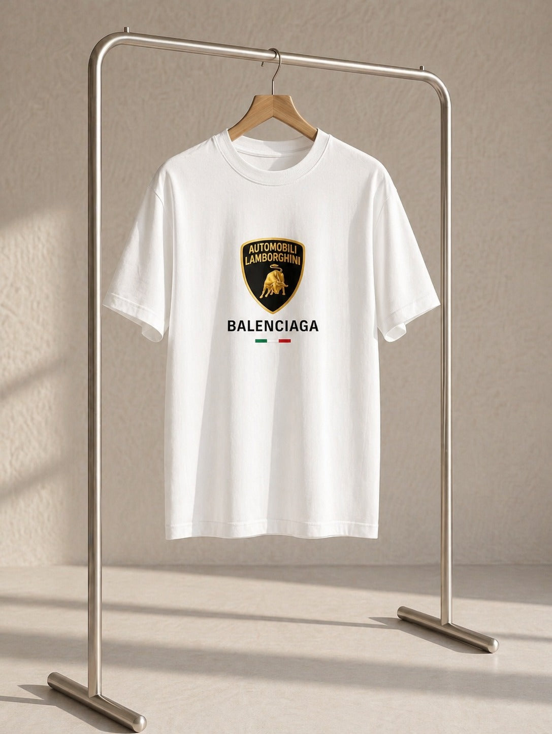 BELANCIAGA  T-Shirt
