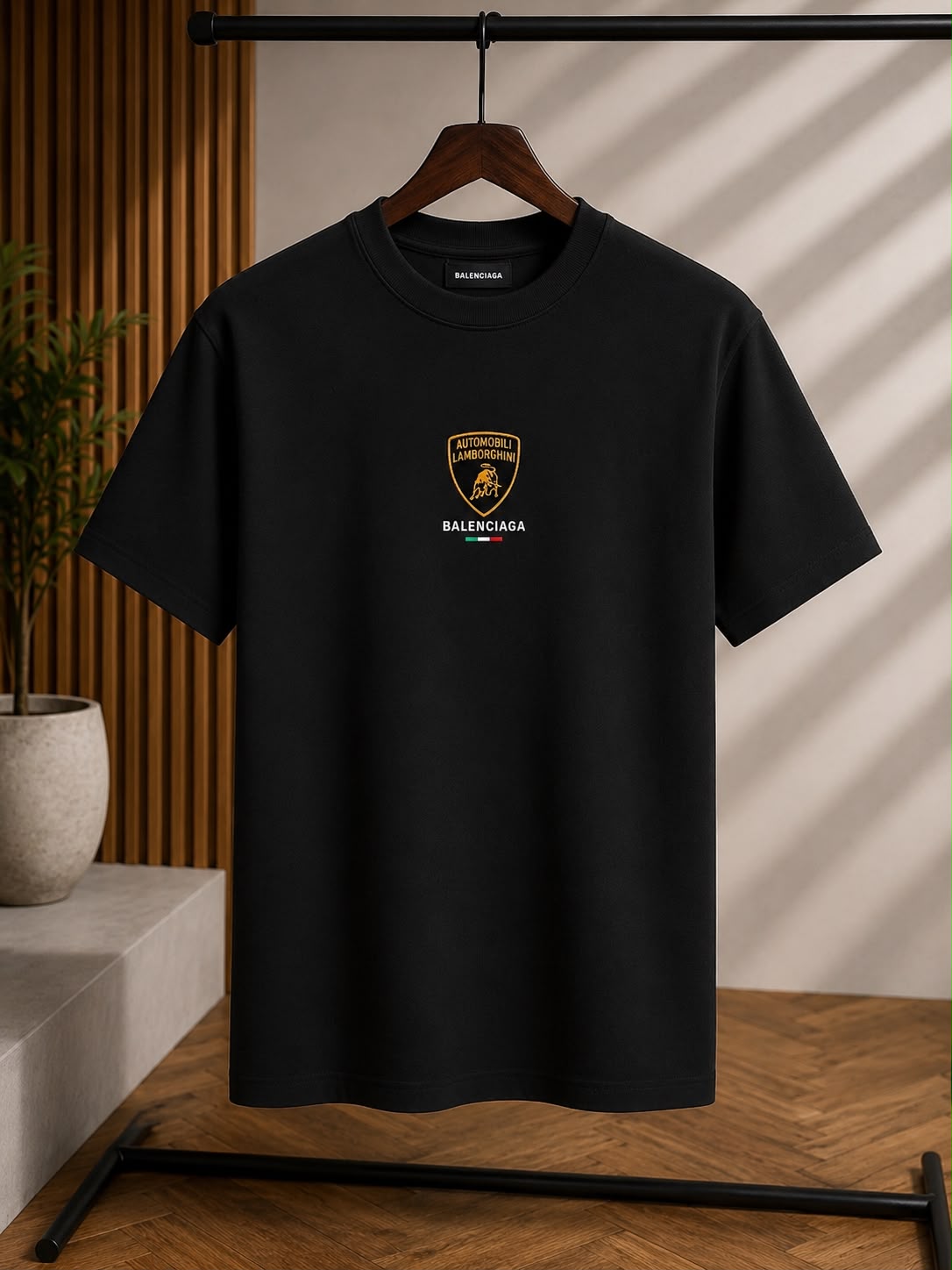 BELANCIAGA T-Shirt