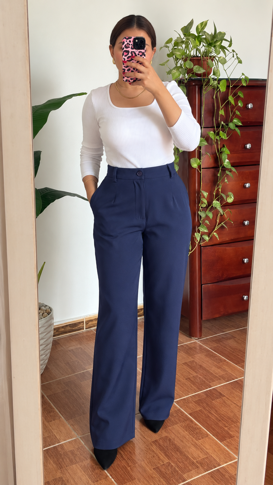 Women's Wide-Leg Classic Trousers